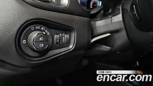 Jeep Renegade, 2021 — миниатюра 24