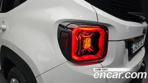 Jeep Renegade, 2021 — миниатюра 9