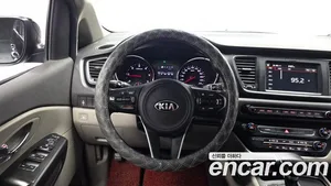 Kia Carnival, 2017 — миниатюра 13