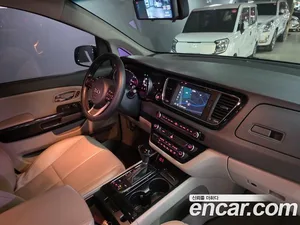 Kia Carnival, 2015 — миниатюра 9