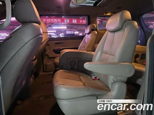 Kia Carnival, 2015 — миниатюра 16