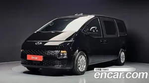 Hyundai Staria, 2023 — миниатюра 1