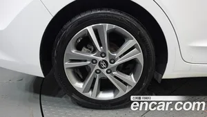 Hyundai Avante, 2017 — миниатюра 5