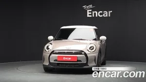 Mini Cooper, 2023 — миниатюра 3
