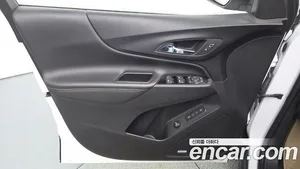 Chevrolet Equinox, 2022 — миниатюра 13