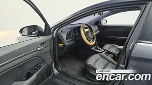 Hyundai Avante, 2016 — миниатюра 13