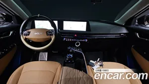 Kia EV6, 2023 — миниатюра 9