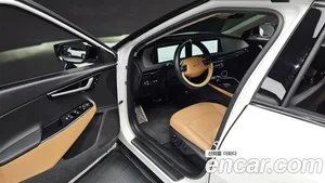 Kia EV6, 2023 — миниатюра 16