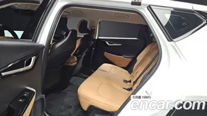 Kia EV6, 2023 — миниатюра 17