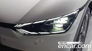 Kia EV6, 2023 — миниатюра 7