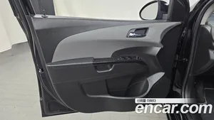 Chevrolet Aveo, 2018 — миниатюра 13