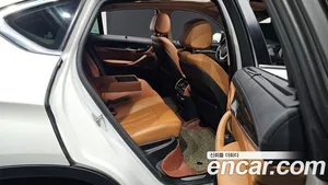 BMW X6, 2017 — миниатюра 11