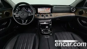 Mercedes-Benz E-Class, 2018 — миниатюра 9