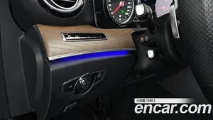 Mercedes-Benz E-Class, 2018 — миниатюра 24