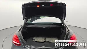 Mercedes-Benz E-Class, 2018 — миниатюра 25