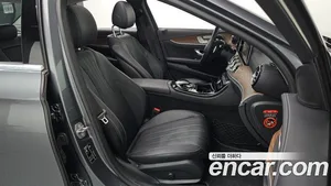 Mercedes-Benz E-Class, 2018 — миниатюра 15