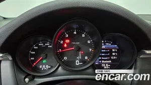 Porsche Macan, 2021 — миниатюра 8