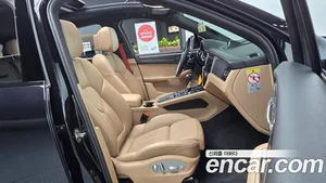 Porsche Macan, 2021 — миниатюра 11