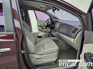 Kia Carnival, 2015 — миниатюра 11