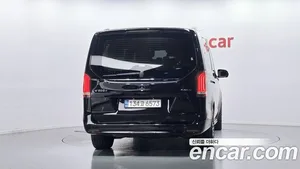 Mercedes-Benz V-Class, 2021 — миниатюра 4