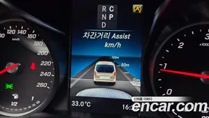 Mercedes-Benz V-Class, 2021 — миниатюра 28
