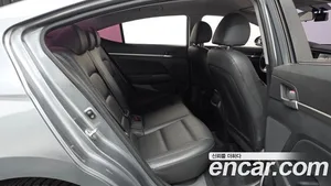 Hyundai Avante, 2018 — миниатюра 17