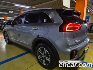 Kia Niro, 2020 — миниатюра 4