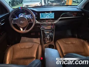 Kia Niro, 2020 — миниатюра 8