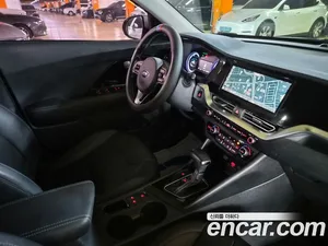 Kia Niro, 2020 — миниатюра 9