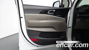 Kia Carnival, 2025 — миниатюра 13