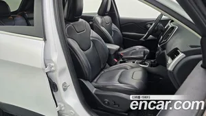 Jeep Cherokee, 2017 — миниатюра 16