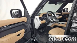 Land Rover Defender, 2025 — миниатюра 13