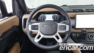 Land Rover Defender, 2025 — миниатюра 19