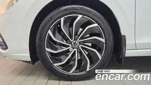 Volkswagen Golf, 2022 — миниатюра 4