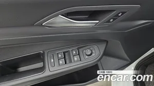 Volkswagen Golf, 2022 — миниатюра 25