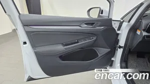 Volkswagen Golf, 2022 — миниатюра 13