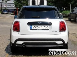 Mini Cooper, 2024 — миниатюра 4
