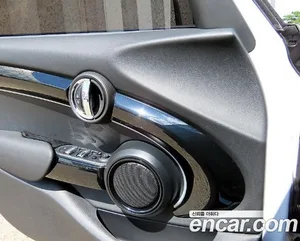 Mini Cooper, 2024 — миниатюра 14