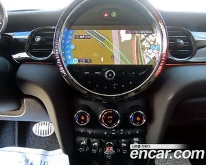 Mini Cooper, 2024 — миниатюра 15