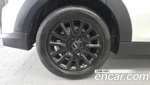 Mini Cooper, 2024 — миниатюра 5