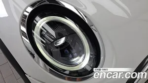 Mini Cooper, 2024 — миниатюра 8