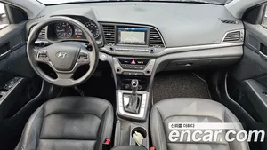 Hyundai Avante, 2017 — миниатюра 10