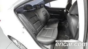 Hyundai Avante, 2017 — миниатюра 17