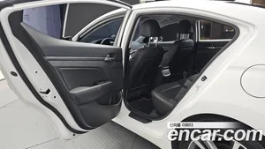 Hyundai Avante, 2017 — миниатюра 18