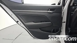 Hyundai Avante, 2017 — миниатюра 15
