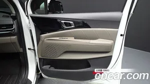 Kia Carnival, 2024 — миниатюра 15
