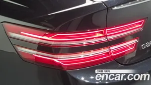Genesis G80, 2022 — миниатюра 9