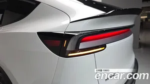 Tesla Model Y, 2026 — миниатюра 8