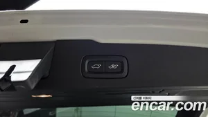 Volvo V60, 2025 — миниатюра 31