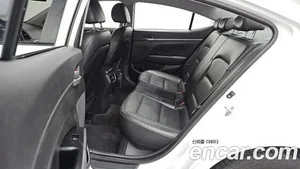 Hyundai Avante, 2016 — миниатюра 17